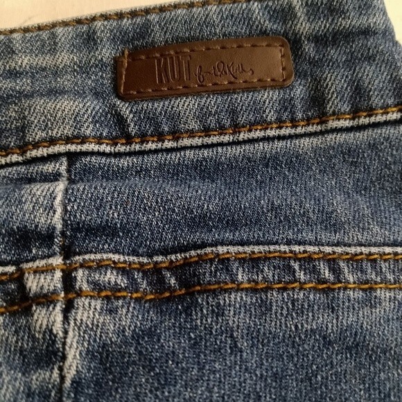 Kut from the Kloth Med Wash Jeans sz 6 - Picture 5 of 9